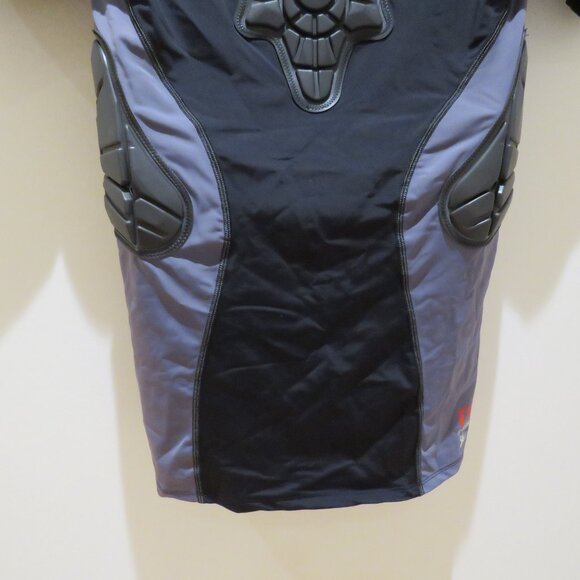 G-FORM PRO-X Compression Shirt in Charcoal Black Motorcycle Sport Biking Skiing - Picture 3 of 15